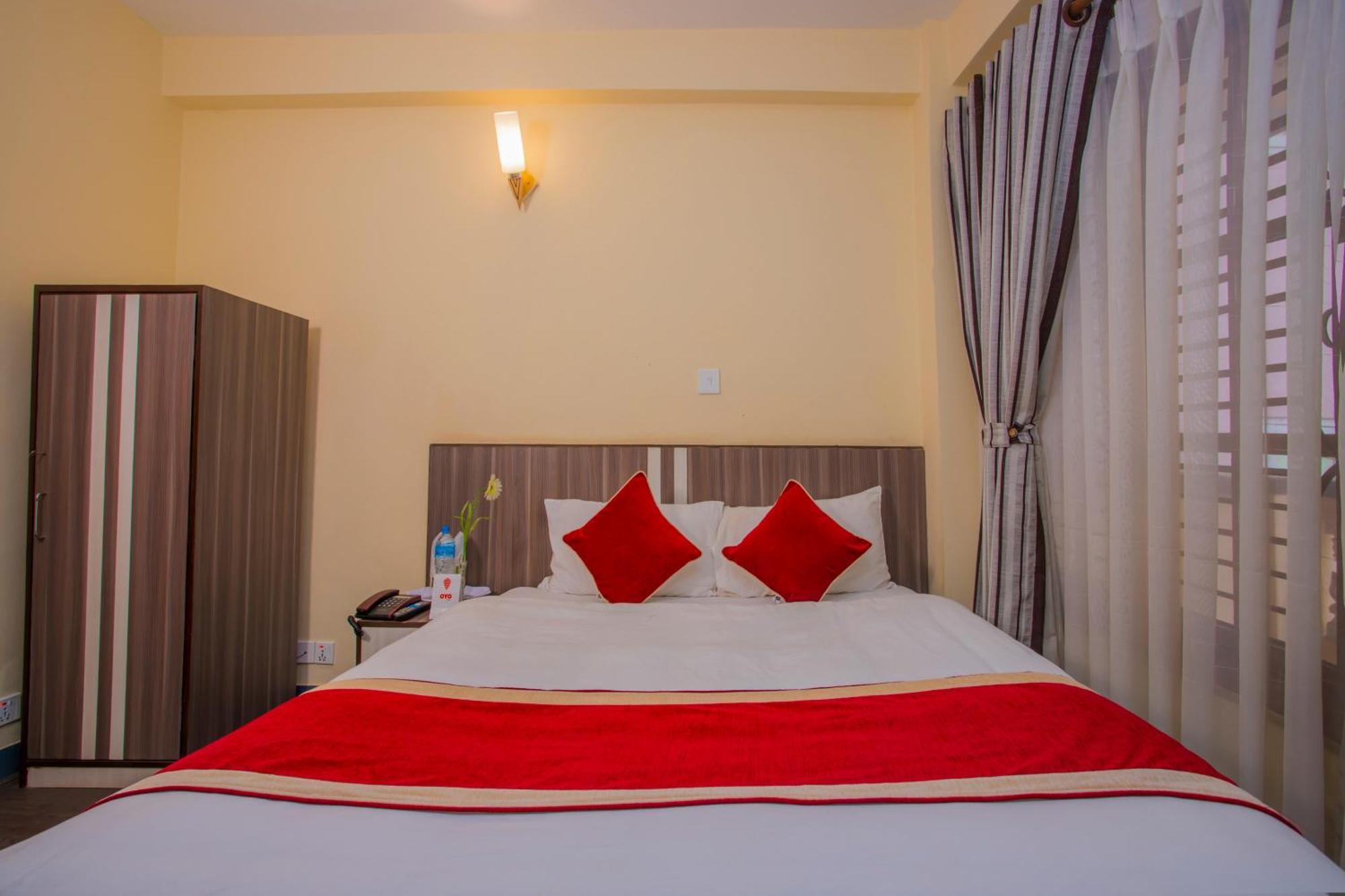 OYO 297 Hotel Aayam Katmandu Dış mekan fotoğraf